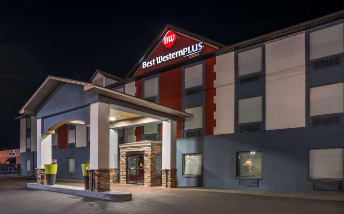Best Western Plus Jackson Downtown-Coliseum