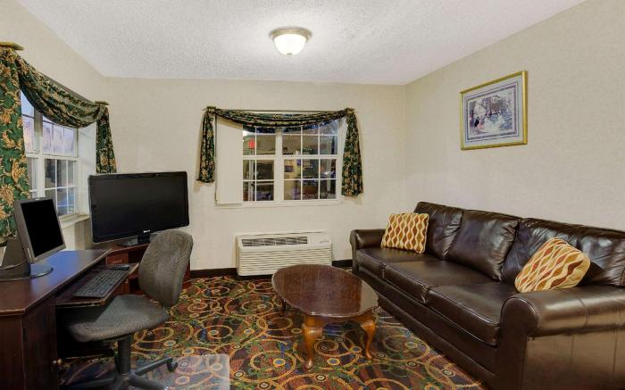 Microtel Inn & Suites by Wyndham Murfreesboro