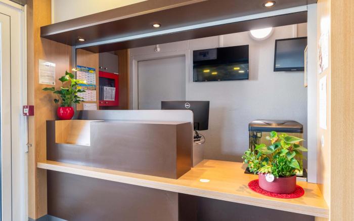 B&B HOTEL Lyon Saint-Bonnet Mi-Plaine