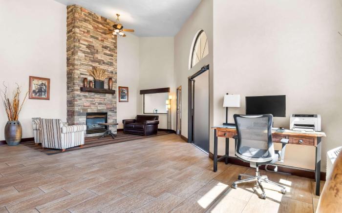 Best Western Grande River Inn and Suites
