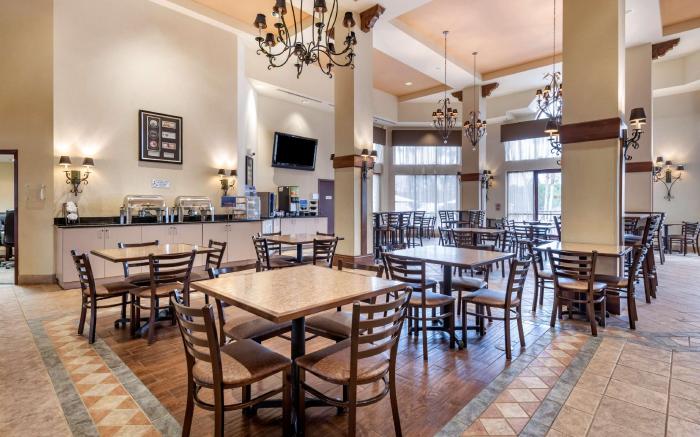 Best Western Gateway Grand