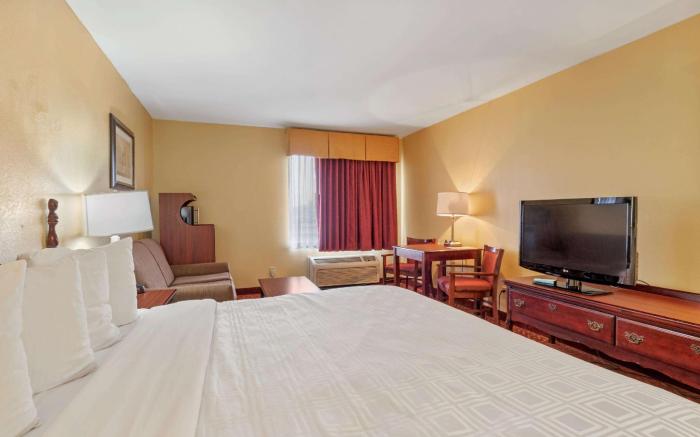 Best Western Clearlake Plaza