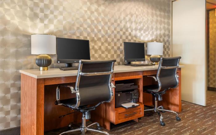 Best Western Plus Calgary Centre Inn