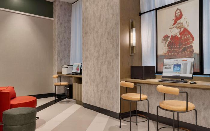DoubleTree by Hilton New York Downtown