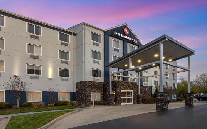 Best Western Plus Nashville Airport