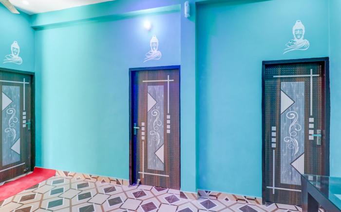 Hotel O Radhey Krishna Bhawan