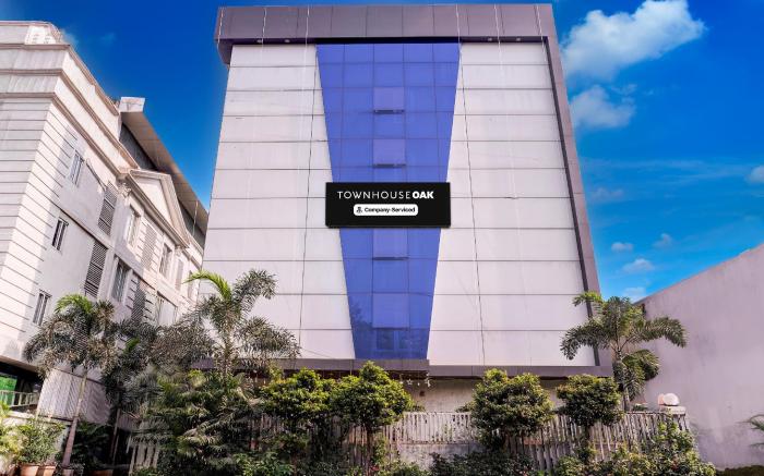 Super Townhouse OAK Kopar Khairane Navi Mumbai Formerly IVY Hotel