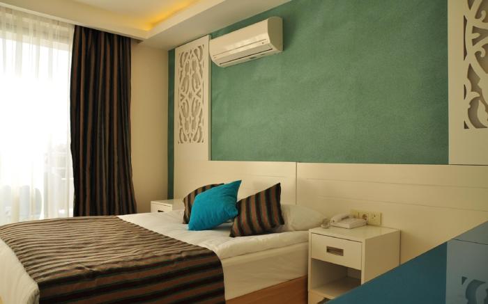 Aura Boutique Hotel