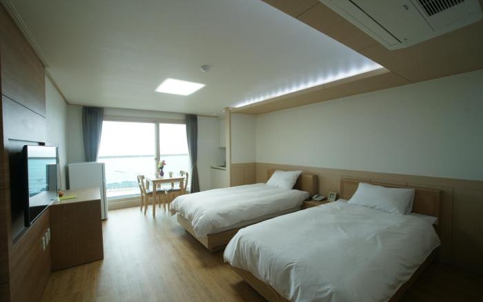 jeju thebeach pension