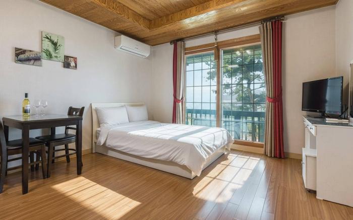 Ganghwa Badabit pension