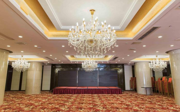 Swiss-Belhotel Blulane