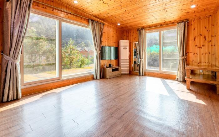 Gapyeong Rainbow Pension