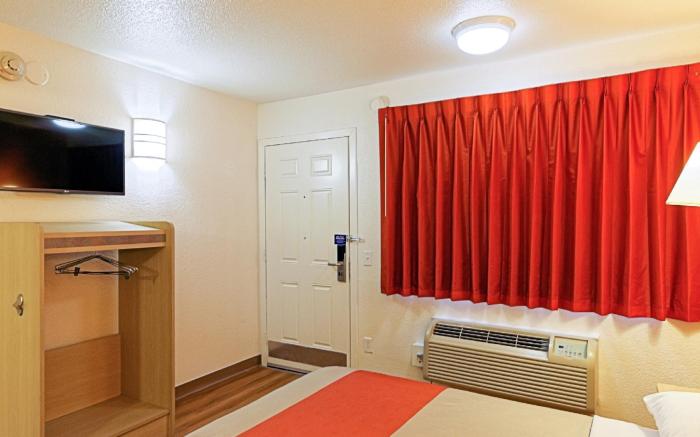 Motel 6 Chico, CA