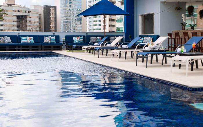Golden Tulip Porto Vitoria