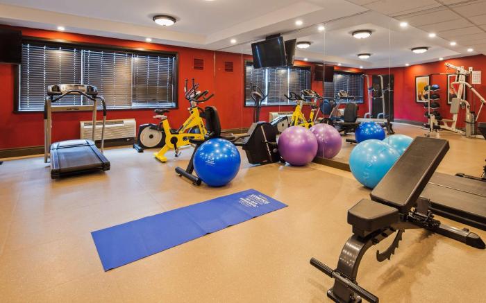 Best Western Plus Stoneridge Inn & Conference Centre