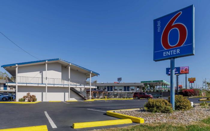 Motel 6 Elizabethtown, KY