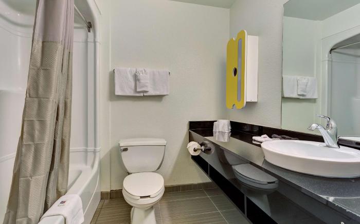 Motel 6 Belmont, CA - San Francisco - Redwood City
