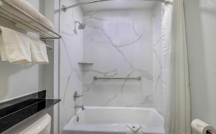 Motel 6 Fort Worth, TX - Burleson