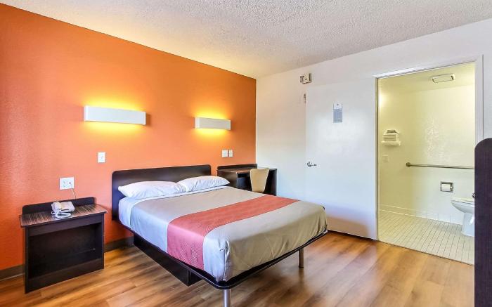 Motel 6 Campbell, CA - San Jose