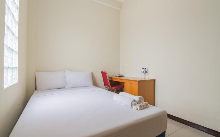 Grand Kembar Hotel Mitra RedDoorz