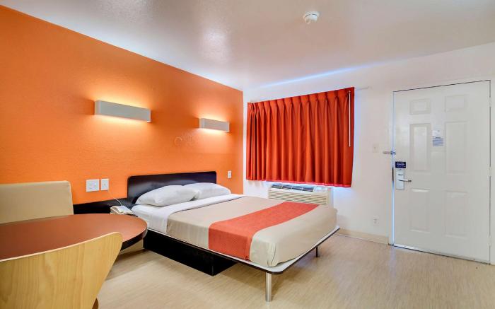 Motel 6 Linthicum Heights, MD - BWI Airport