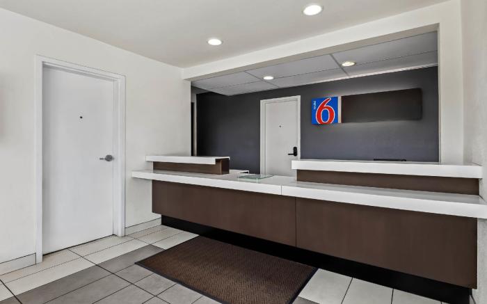 Motel 6 Murfreesboro, TN