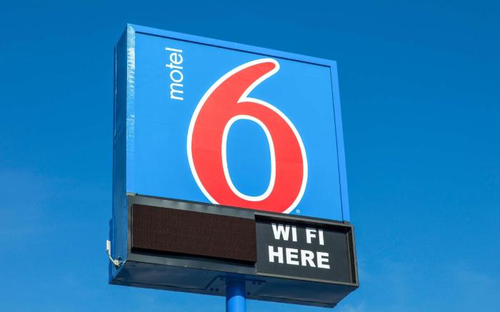 Motel 6 10461, AZ - Airport - 24th Street
