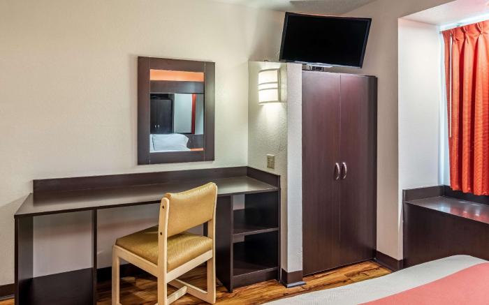 Motel 6 Chattanooga, TN - Downtown