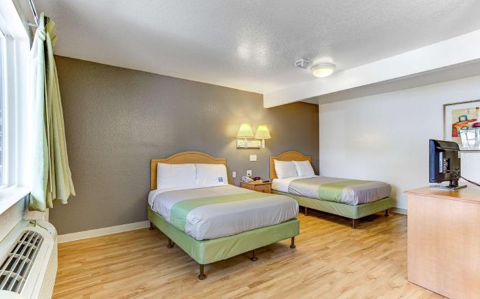 Studio 6  Kissimmee, FL - Orlando