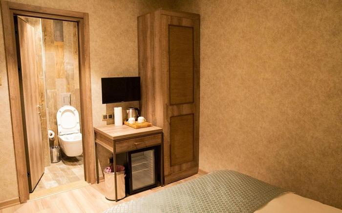 Castle Franco Suites