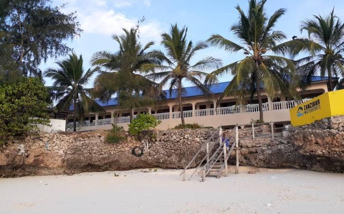 Zenobia Beach Resort 