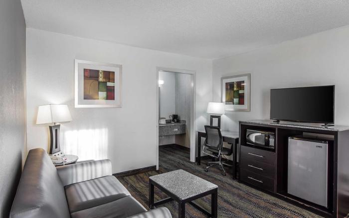Quality Inn & Suites Conference Center