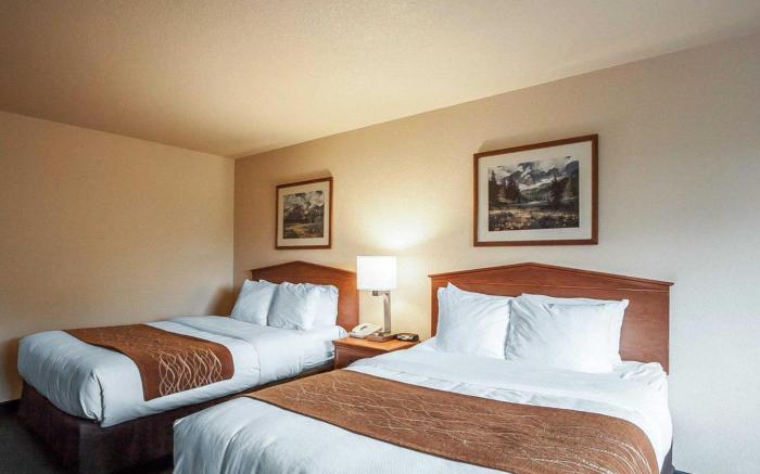Comfort Inn & Suites Tualatin - Lake Oswego South