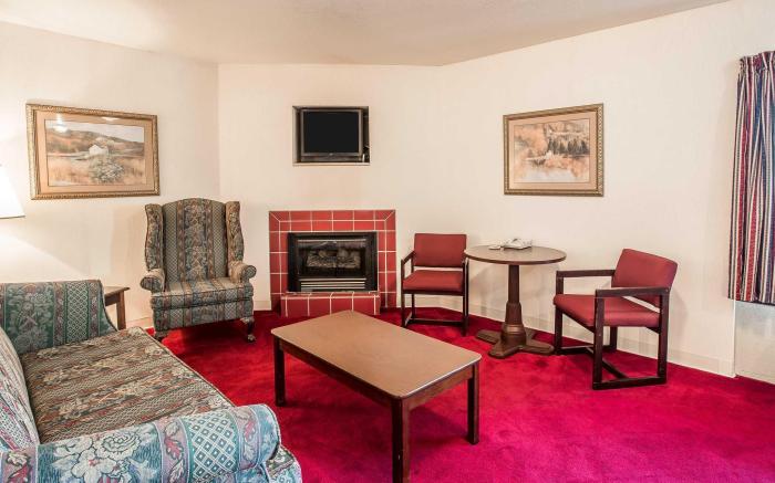 Quality Inn & Suites Mt. Chalet