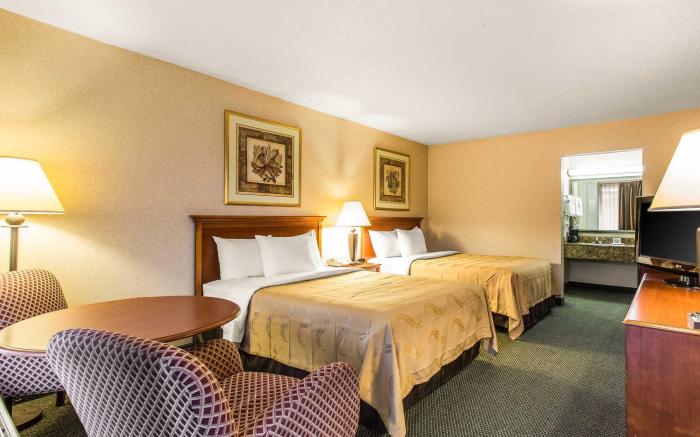 Quality Inn & Suites McDonough South I-75