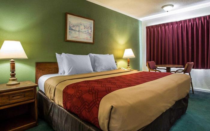 Econo Lodge