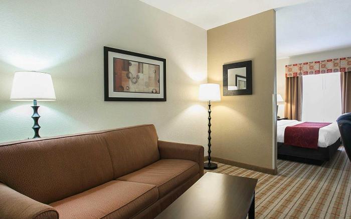 Comfort Suites Augusta Riverwatch