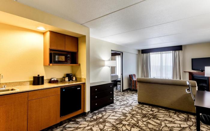 Holiday Inn Express and Suites Cedar Falls Waterloo By IHG