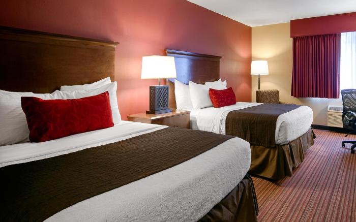 Best Western Woodland Inn