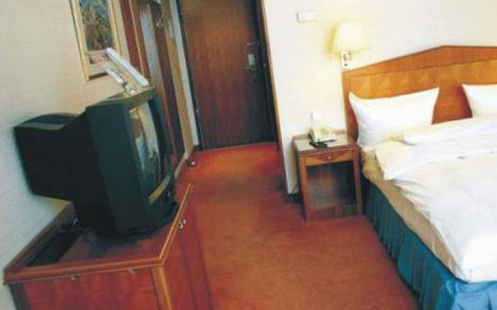 SKYHOTEL Merseburg