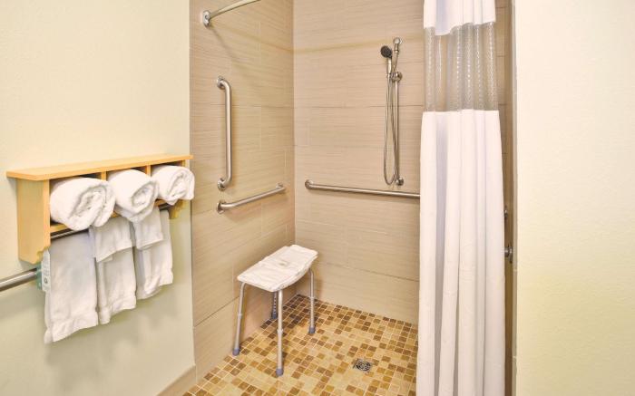 La Quinta Inn & Suites by Wyndham Rochester Mayo Clinic S