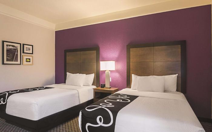 La Quinta Inn & Suites by Wyndham Oklahoma City - NW Expwy