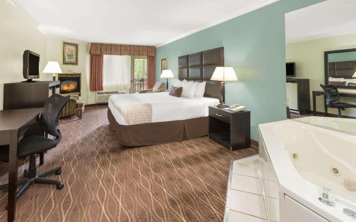 Baymont by Wyndham Helen
