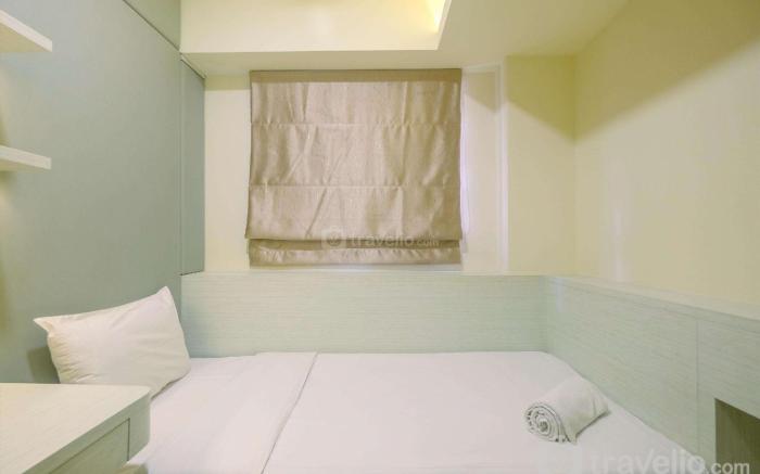 Minimalist 2BR 1 Office Room Meikarta By Travelio