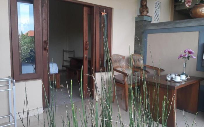 Adi house homestay