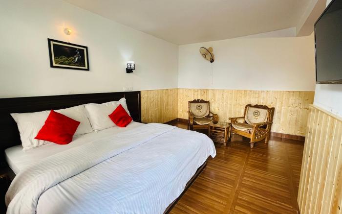 Headntail  | 2 Bed Room | Pine Forest | Serene