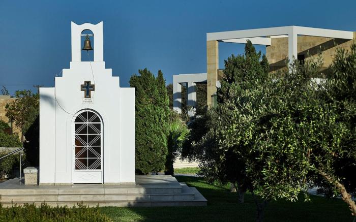 Pelagos Suites Hotel & Spa