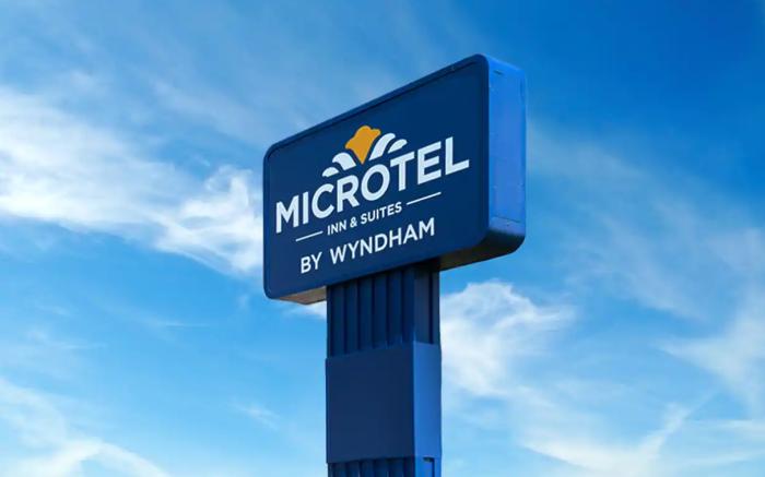Microtel Inn & Suites by Wyndham Farmington