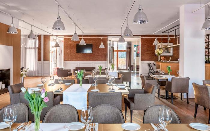 Mercure Wiazowna Brant