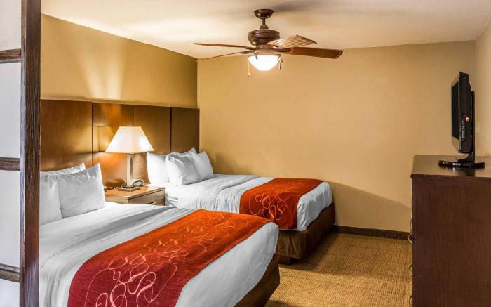 Comfort Suites